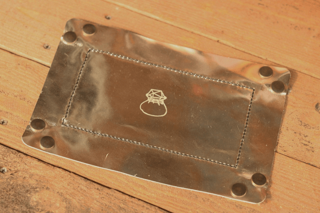 Silver dicetray